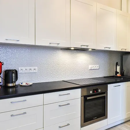 Poznanska 13 By Perfect Warsaw