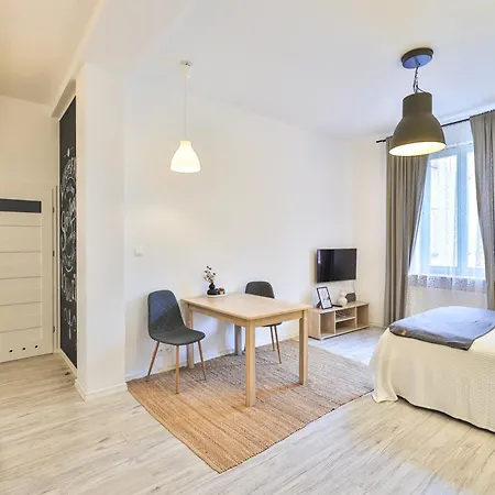 Apartment Poznanska 13 By Perfect *